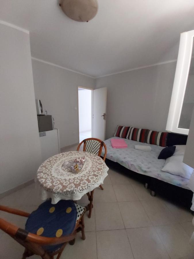 Apartment Miki Herceg Novi Eksteriør billede