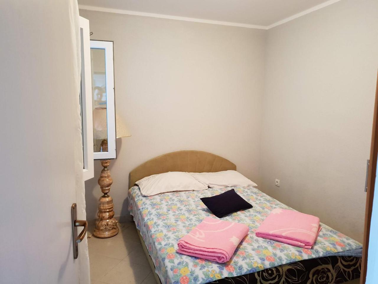 Apartment Miki Herceg Novi Eksteriør billede